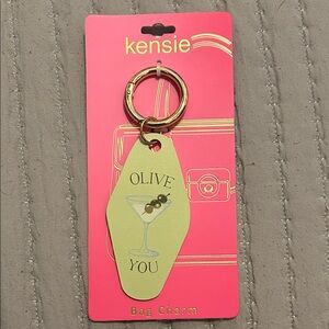 Kensie Martini “Olive You” Bag Charm